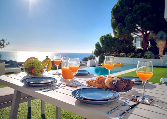 In With Pool, Jacuzzi, Bbq, View, Ac, 12pax Villa *