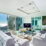 In With Pool, Jacuzzi, Bbq, View, Ac, 12pax Villa Sitges