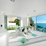 In With Pool, Jacuzzi, Bbq, View, Ac, 12pax 别墅 *