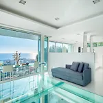 In With Pool, Jacuzzi, Bbq, View, Ac, 12pax